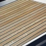 DeckCleaner_zoom_bois_apres_Adfields